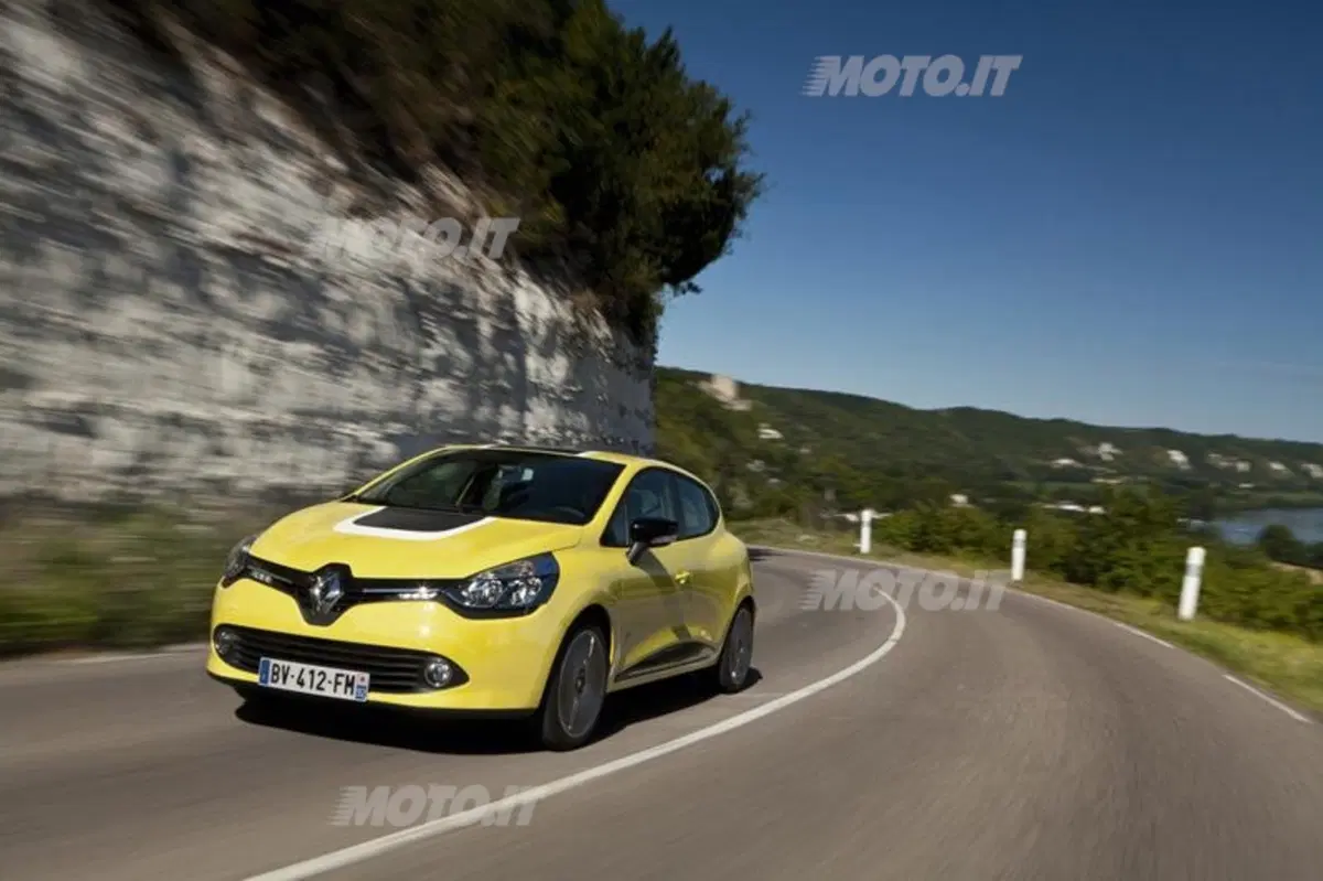 Nuova Renault Clio: porte aperte il 20 e il 21 ottobre (4)
