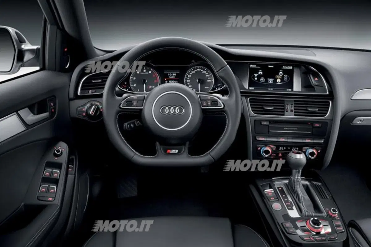 Audi S4 (32)