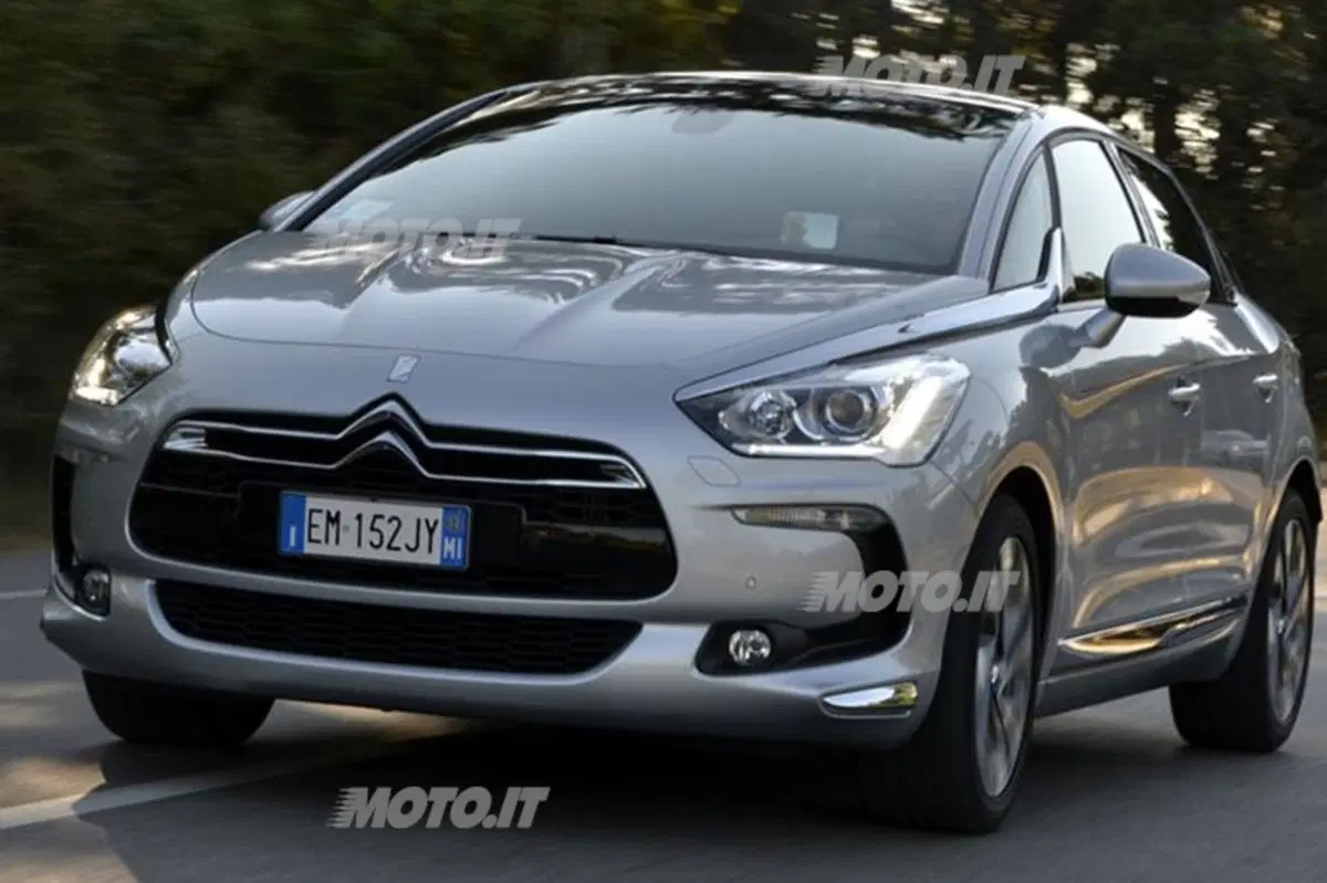 Citroen DS5 (2)