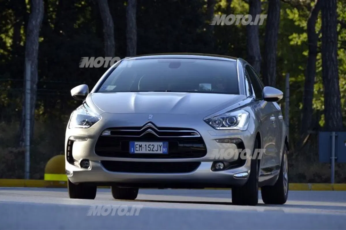 Citroen DS5 (5)