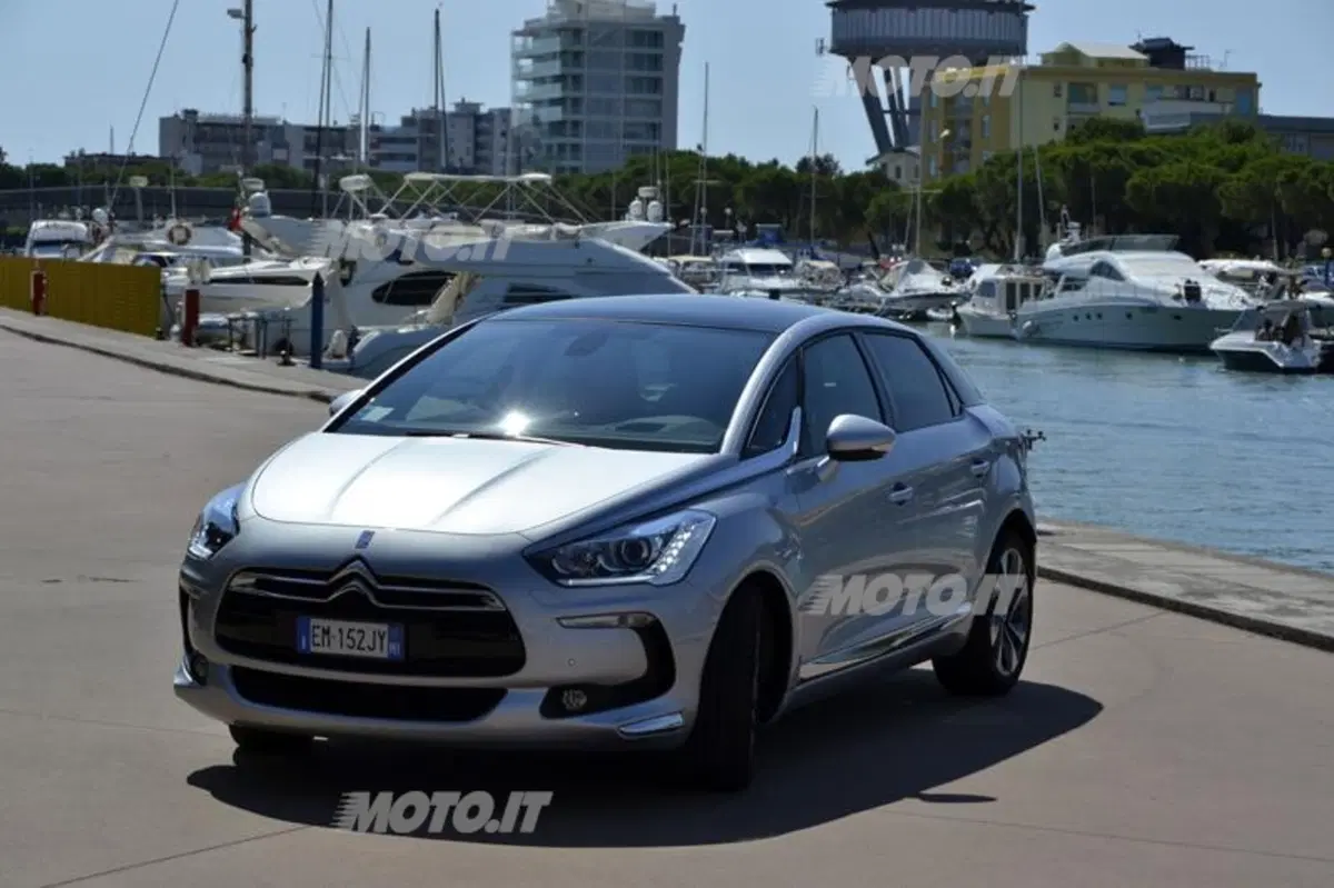 Citroen DS5 (16)