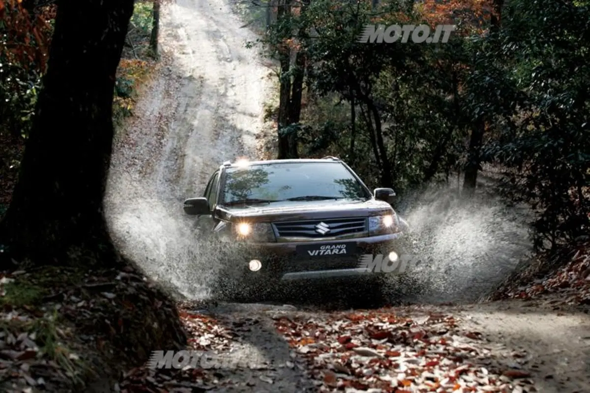 Suzuki Grand Vitara Evolution (3)