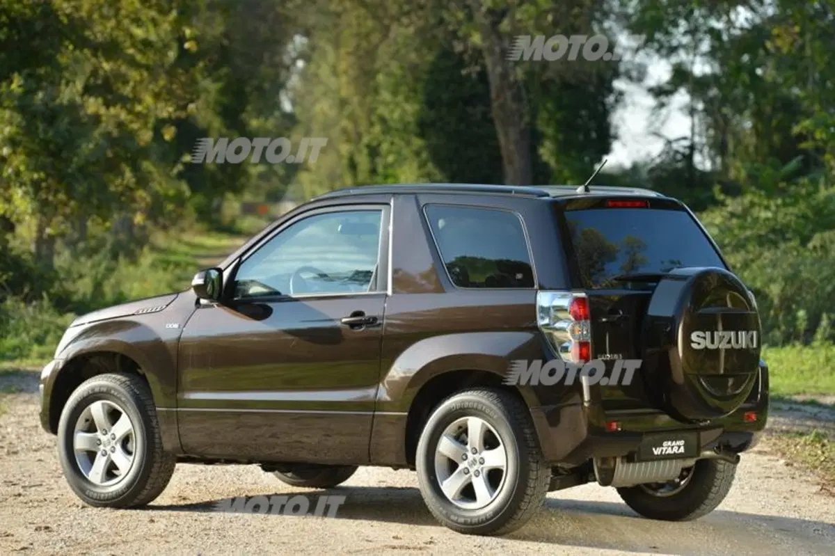 Suzuki Grand Vitara Evolution (14)