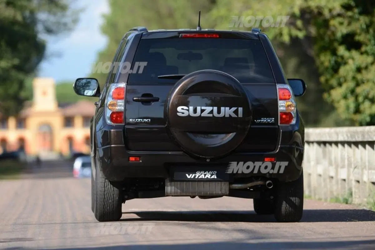 Suzuki Grand Vitara Evolution (16)