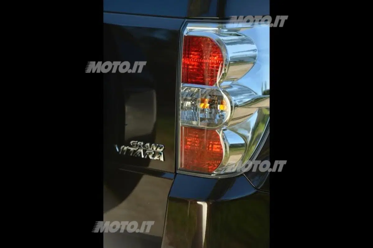 Suzuki Grand Vitara Evolution (28)