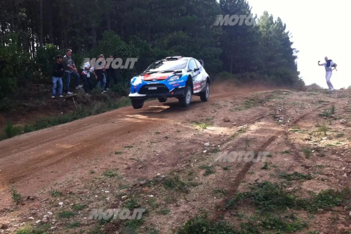 Loeb: una giornata di enduro in Sardegna, con il Mondiale già in tasca (7)