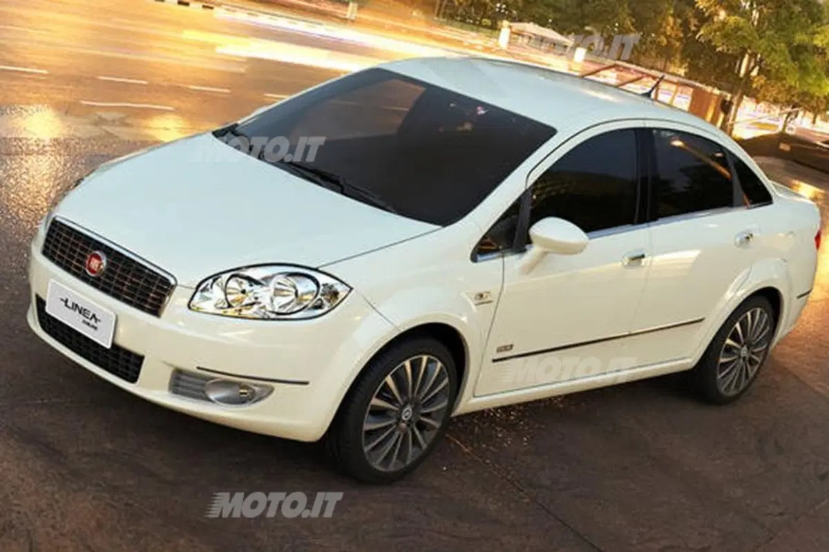 Fiat: svelate a San Paolo la Bravo Extreme e la Uno Interlagos (5)