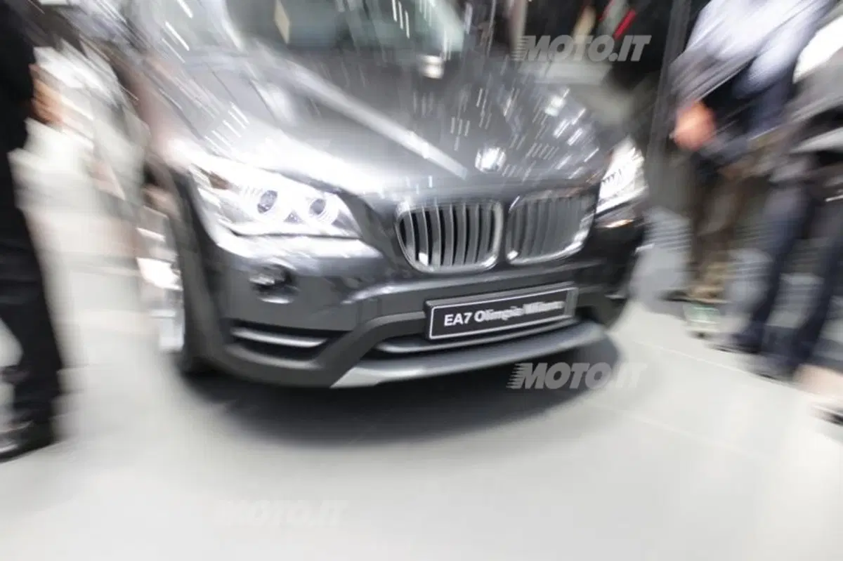 BMW sponsor della EA7 Olimpia Milano (12)