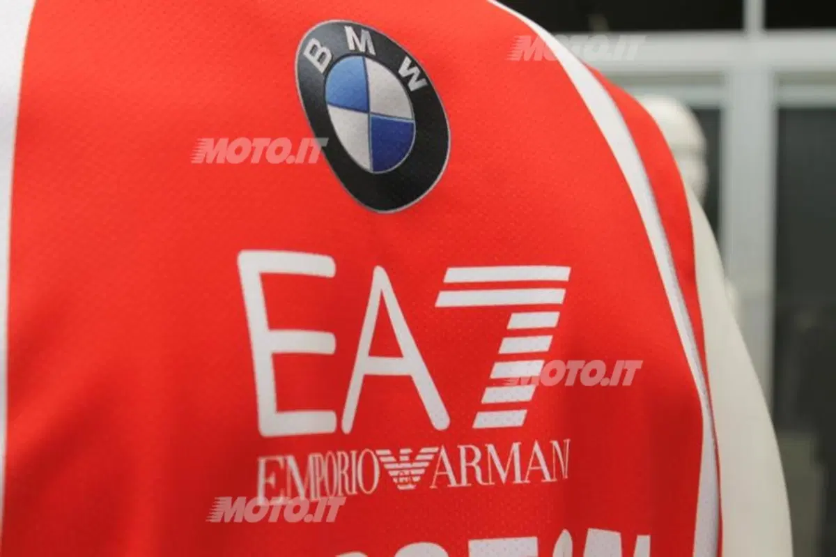 BMW sponsor della EA7 Olimpia Milano (30)