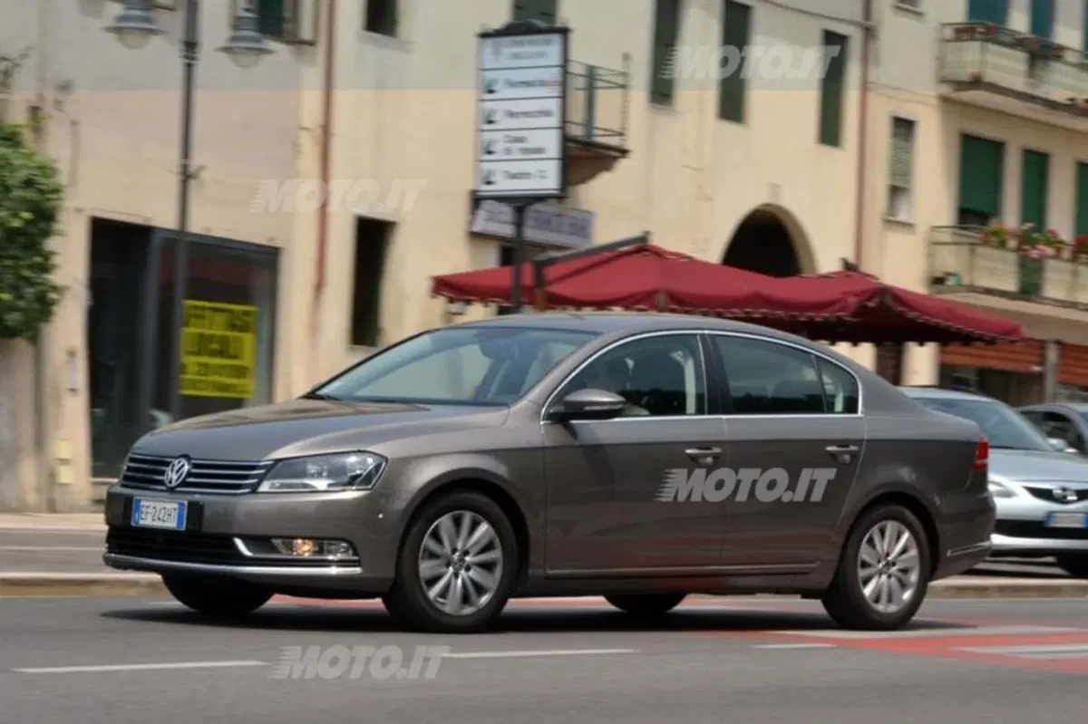Volkswagen Passat (2)