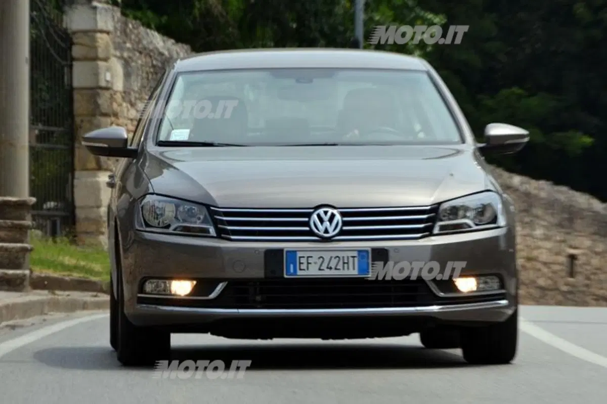 Volkswagen Passat (4)
