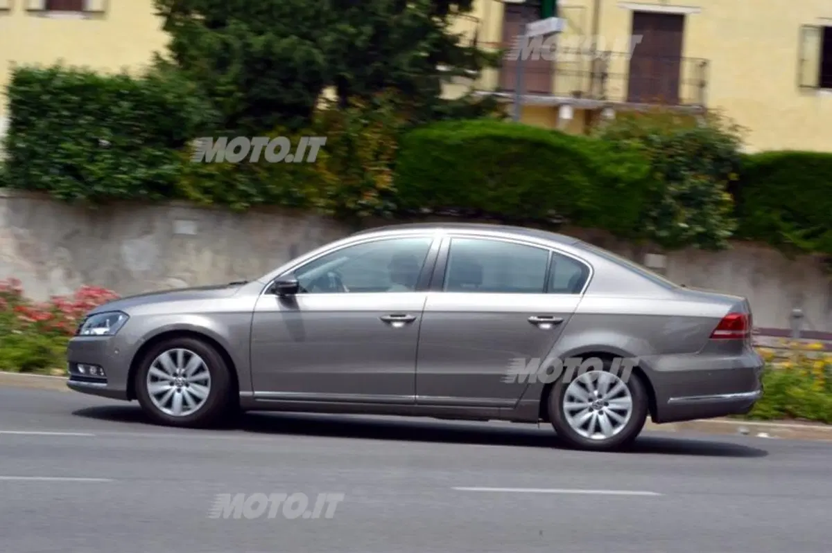 Volkswagen Passat (5)