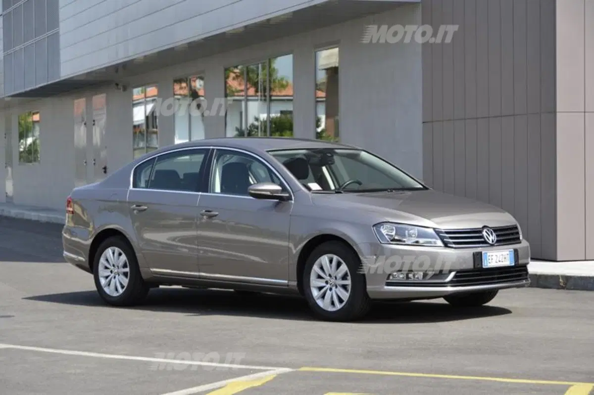 Volkswagen Passat (9)