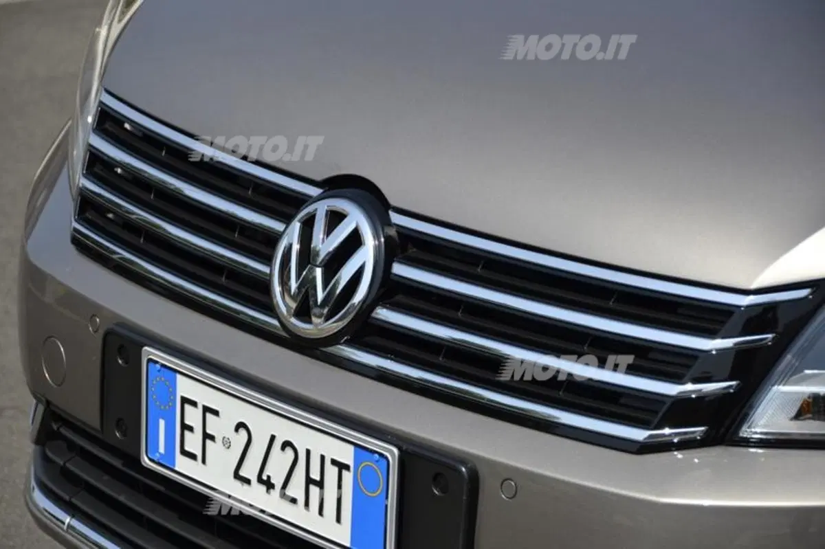 Volkswagen Passat (12)