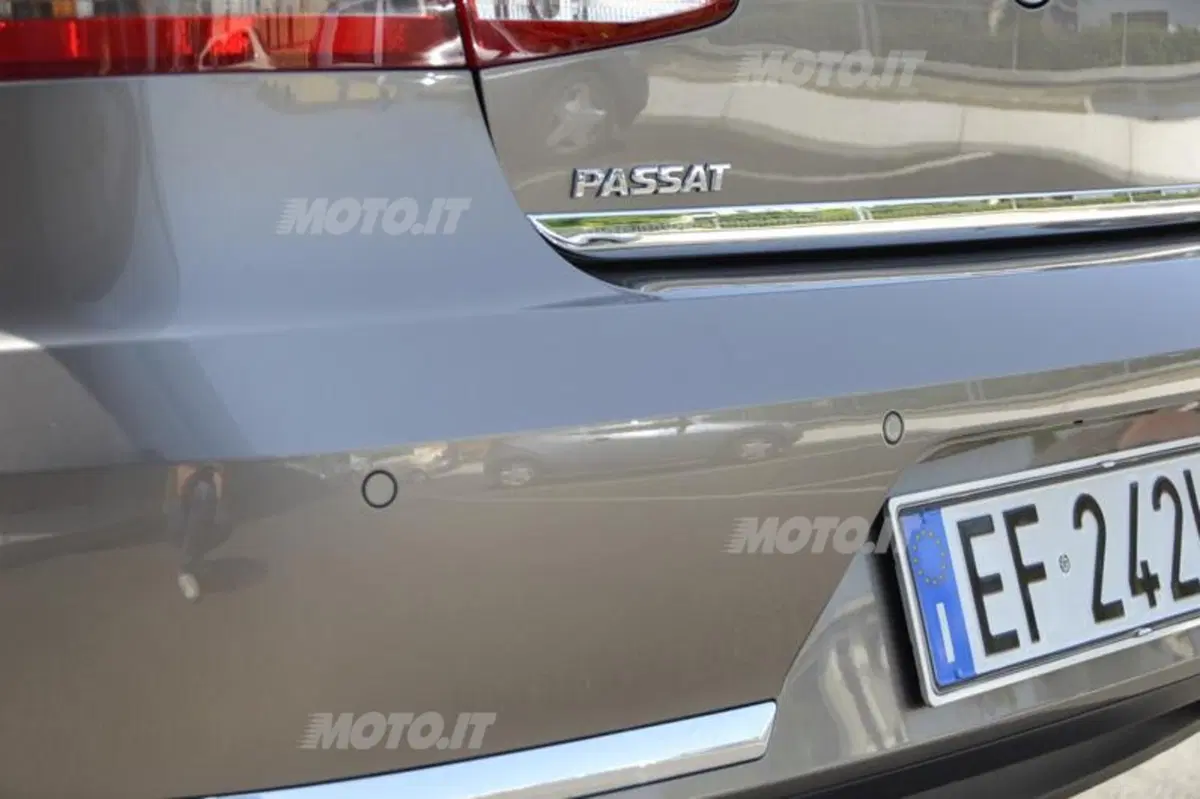 Volkswagen Passat (25)