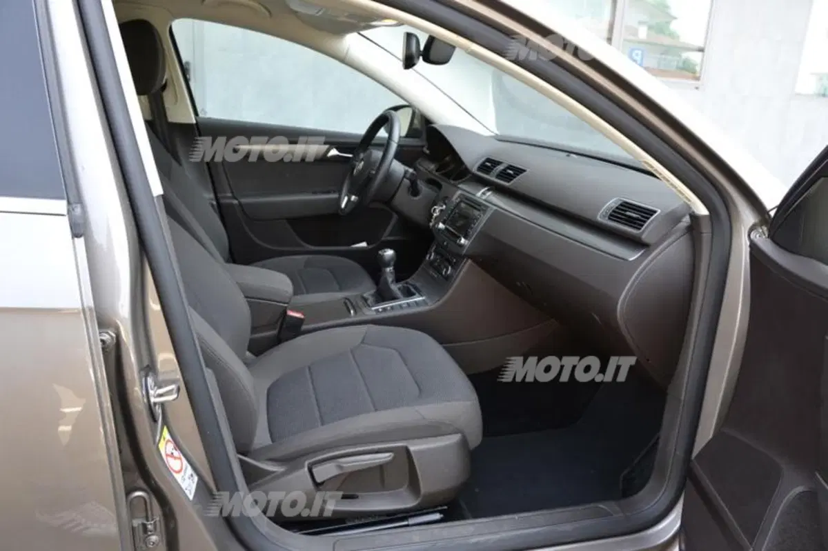 Volkswagen Passat (28)