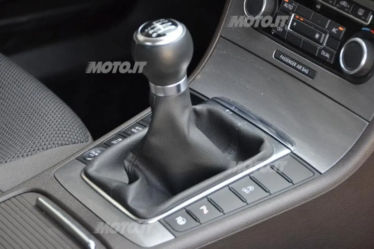 Volkswagen Passat (40)