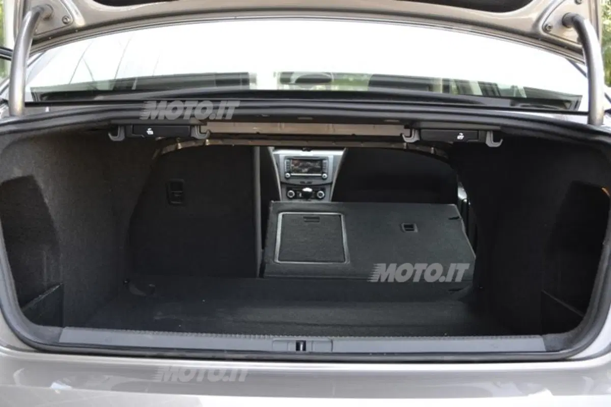 Volkswagen Passat (60)