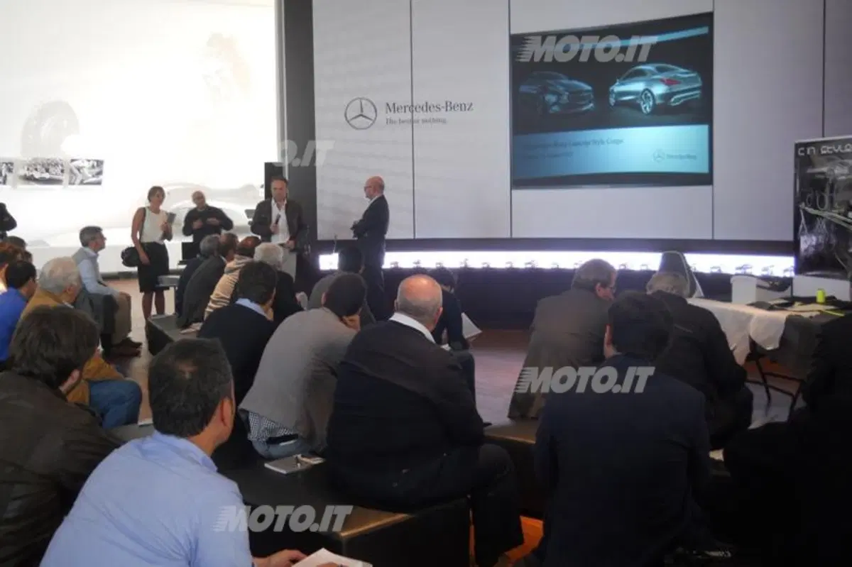 Mercedes-Benz Concept Style Coupé: anteprima italiana a Milano (23)