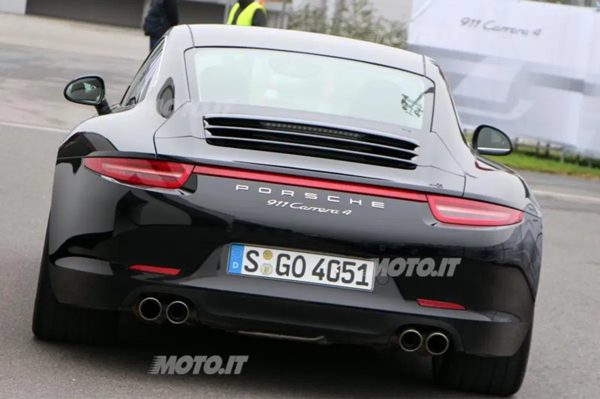 Erhard Mössle: «34% delle Porsche 911 è della famiglia Carrera 4» (32)
