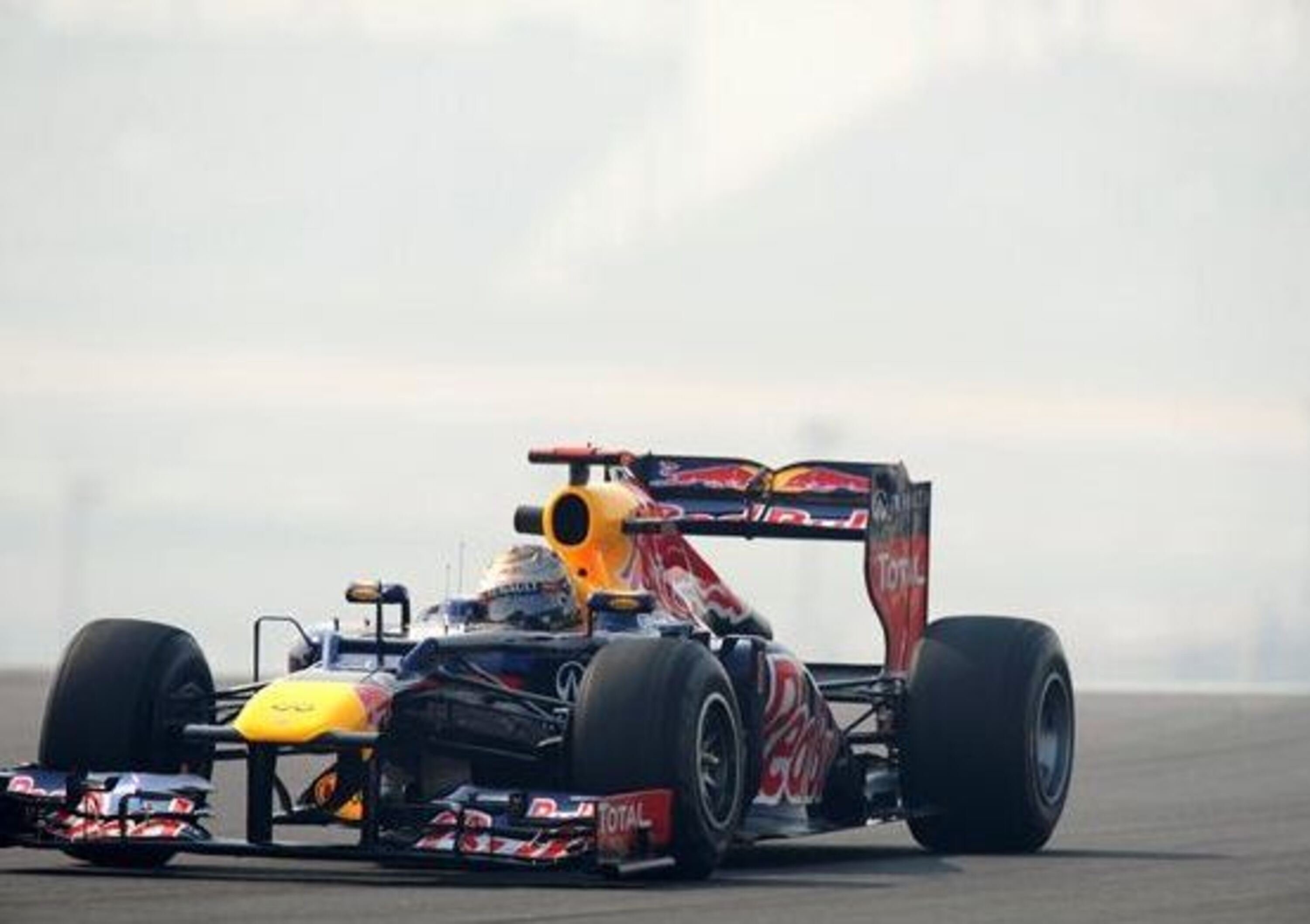 Vettel domina il 2&deg; turno di libere in India