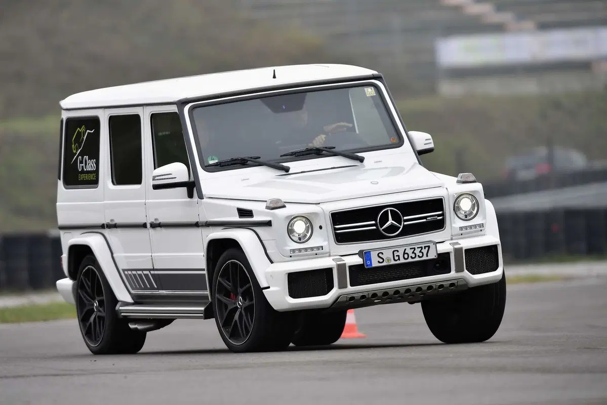 Mercedes Classe G: alla frusta tra pista e 'montagne artificiali' (28)