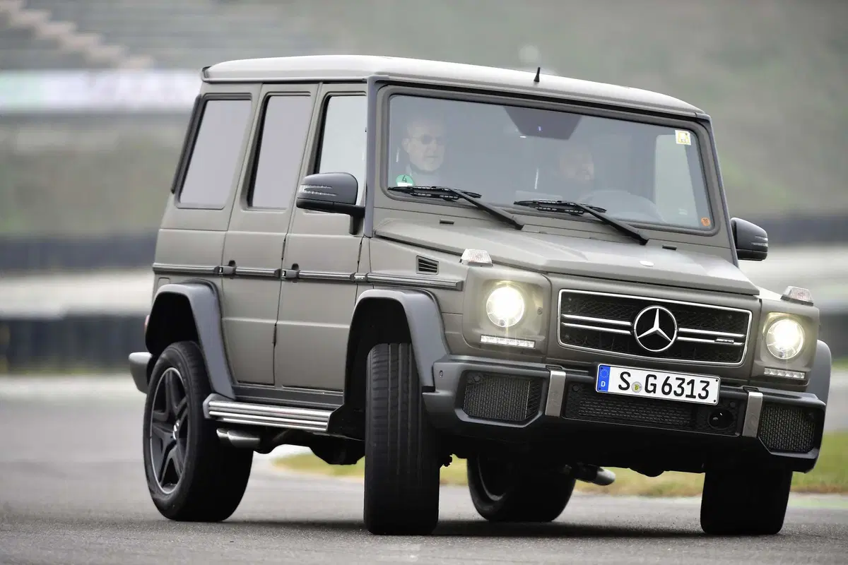 Mercedes Classe G: alla frusta tra pista e 'montagne artificiali' (42)