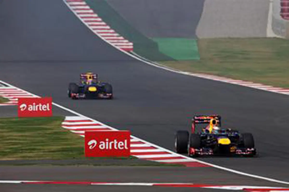 Vettel domina le qualifiche del GP d'India