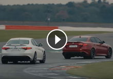 Alfa Giulia Quadrifoglio: un giro record a Silverstone...bendata!