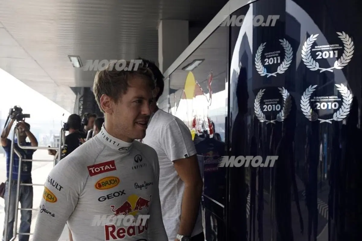 Vettel domina le qualifiche del GP d'India (11)
