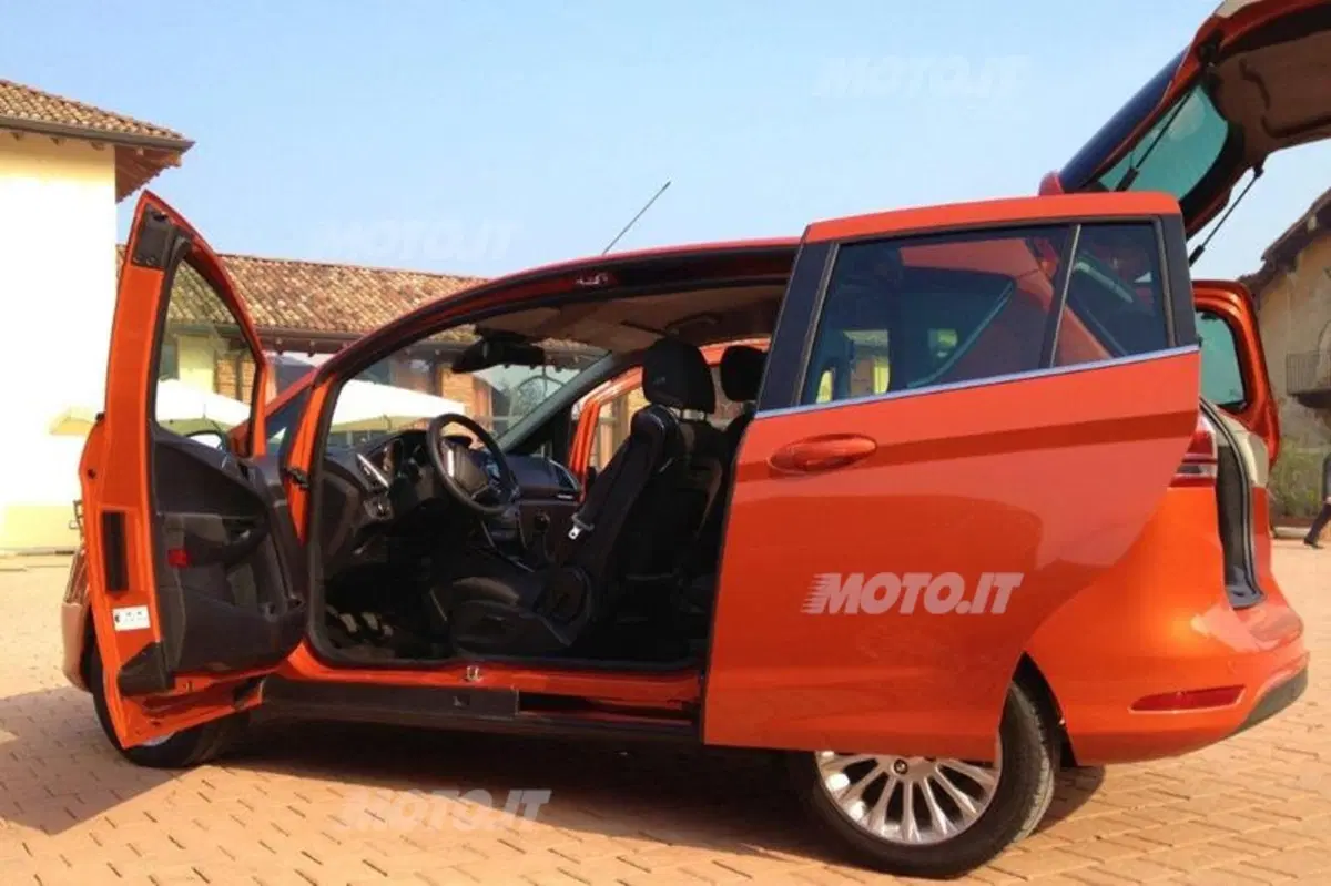 Marco Alù: «Ford B-MAX offre versatilità di segmento superiore» (6)