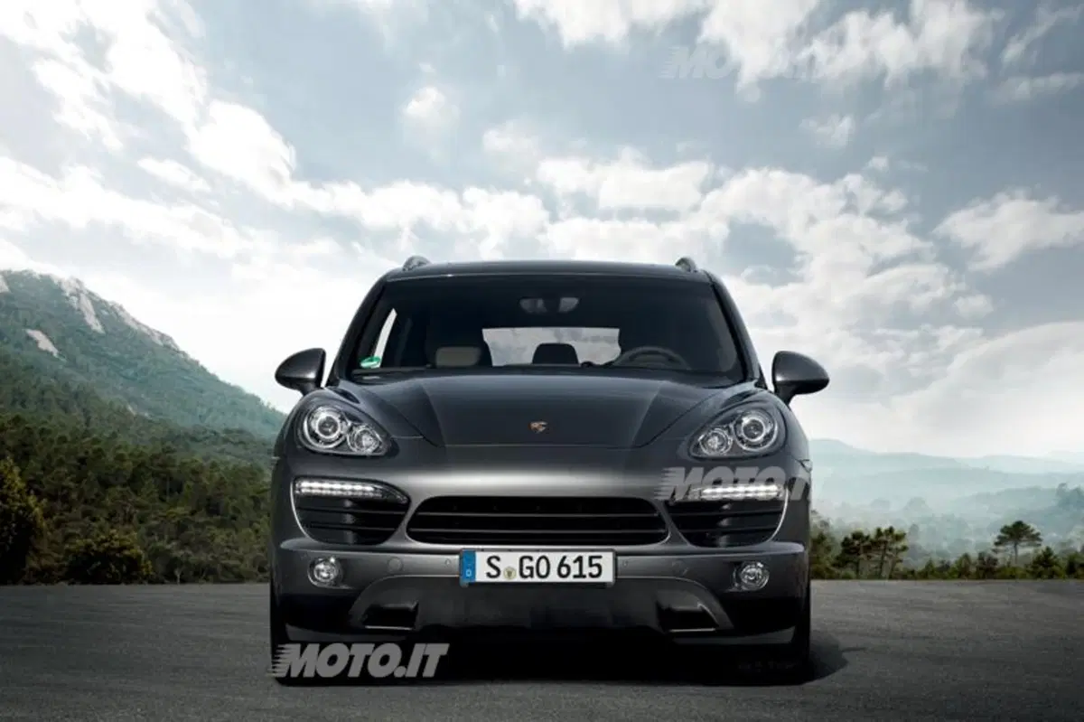Porsche Cayenne S Diesel: i segreti del nuovo V8 biturbo a gasolio (8)
