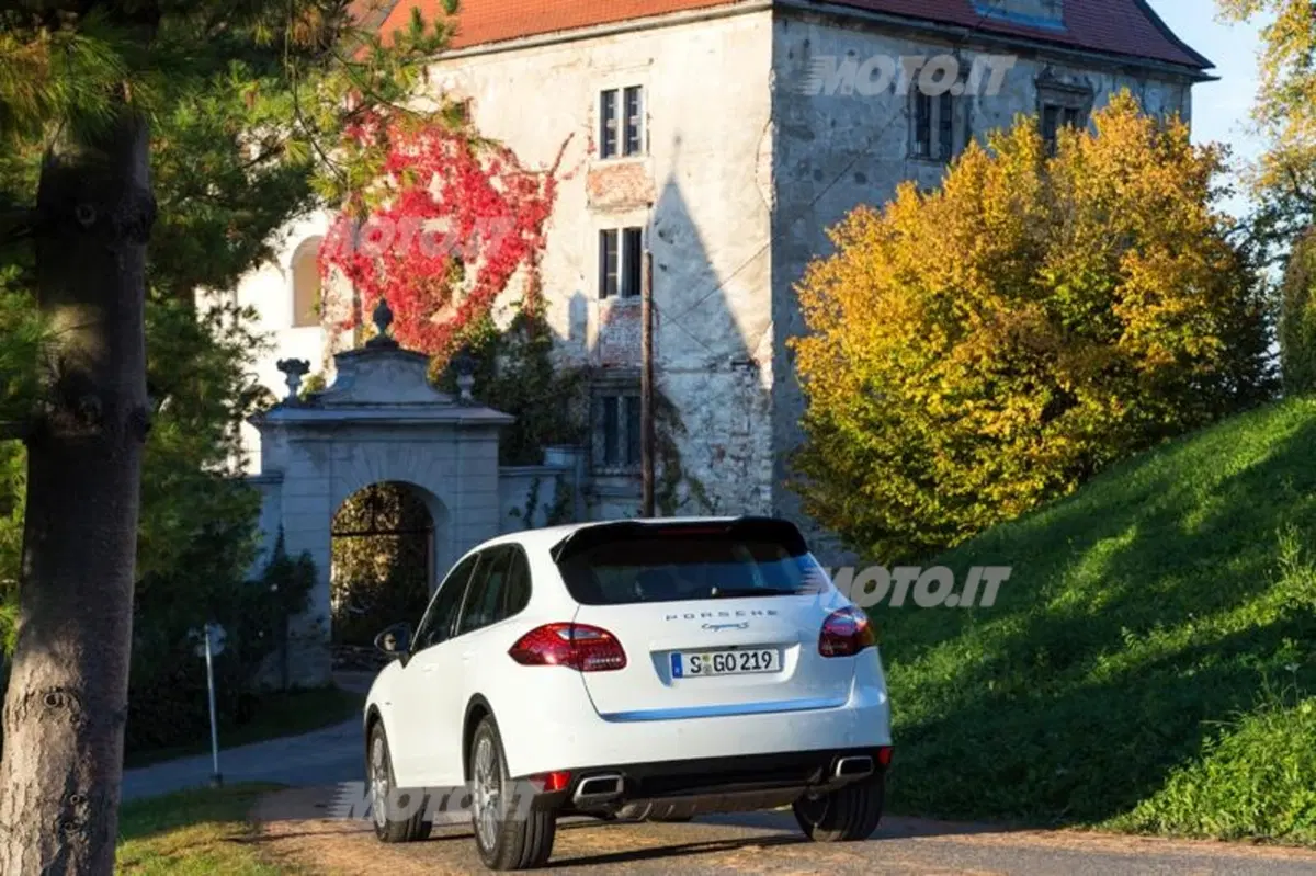 Porsche Cayenne S Diesel (6)