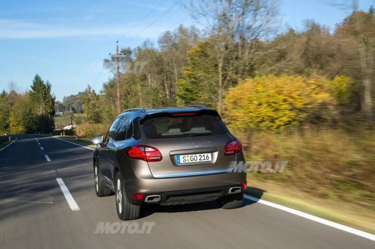 Porsche Cayenne S Diesel (13)