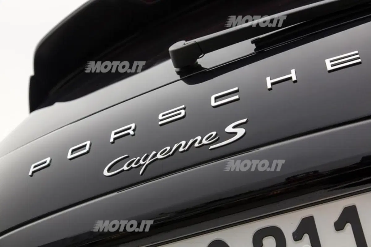 Porsche Cayenne S Diesel (24)