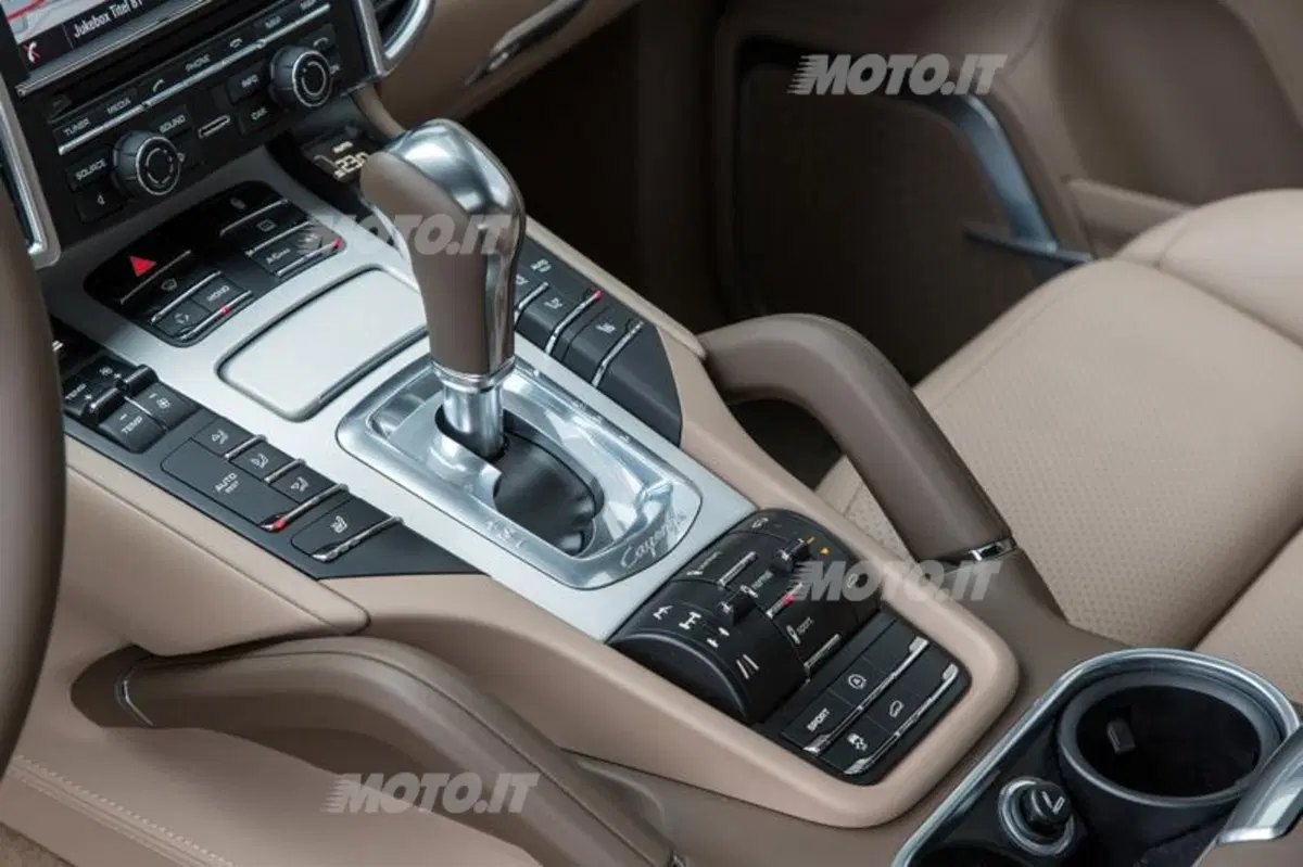 Porsche Cayenne S Diesel (33)