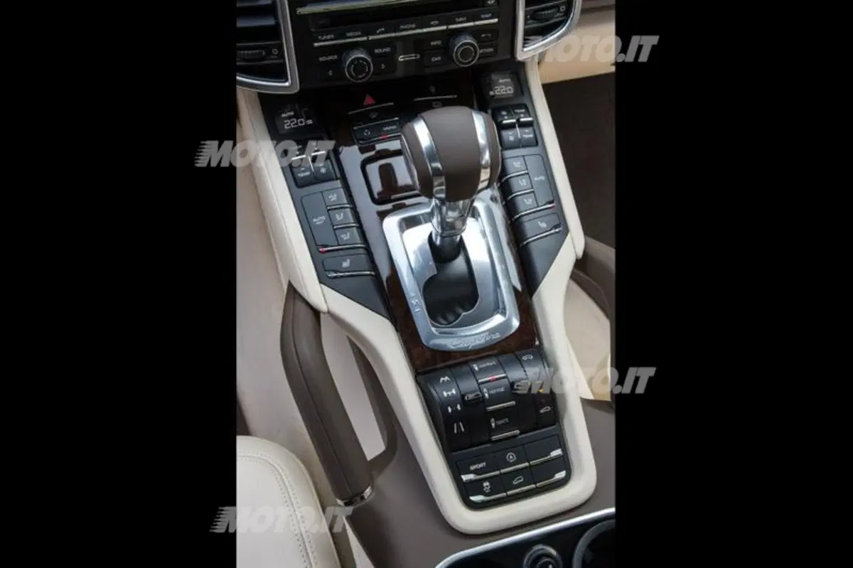 Porsche Cayenne S Diesel (34)