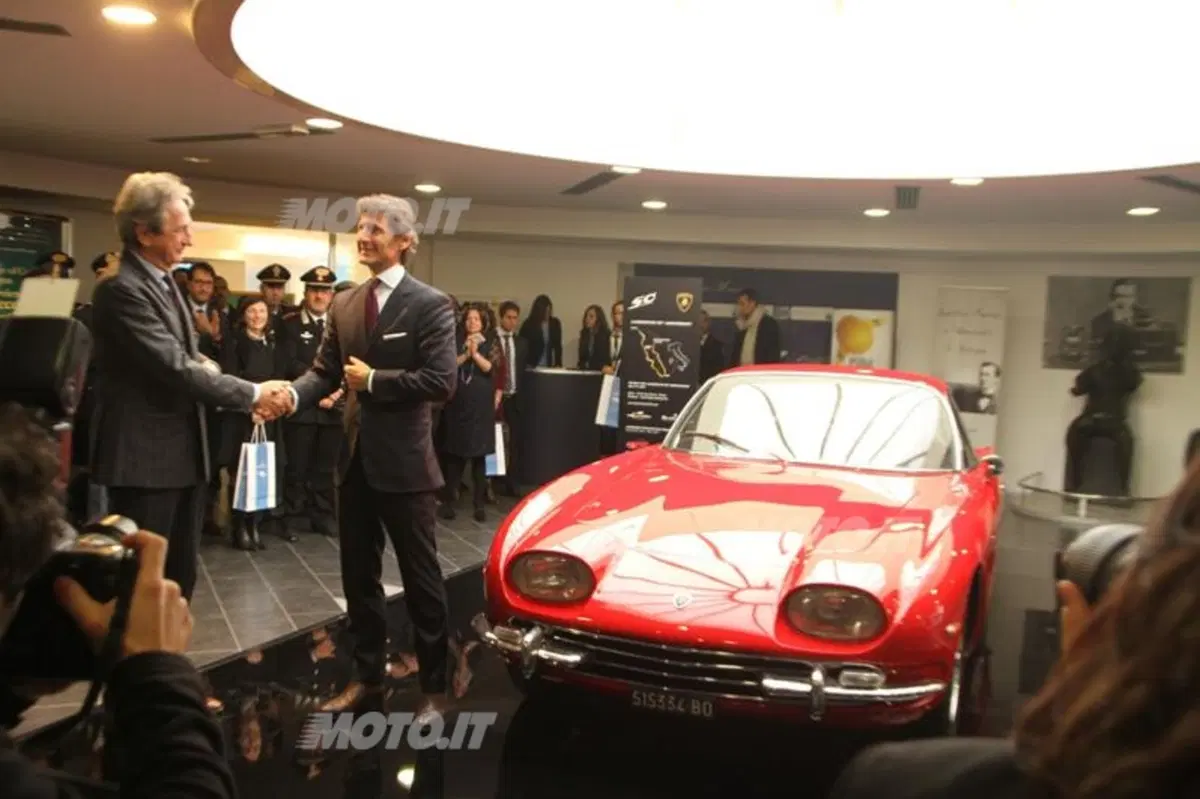 Cinquant'anni di storia Lamborghini al Marconi di Bologna (5)