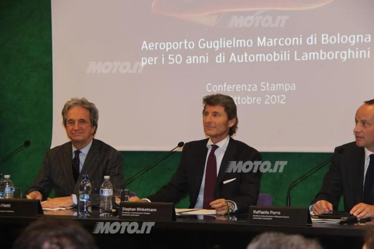 Cinquant'anni di storia Lamborghini al Marconi di Bologna (14)