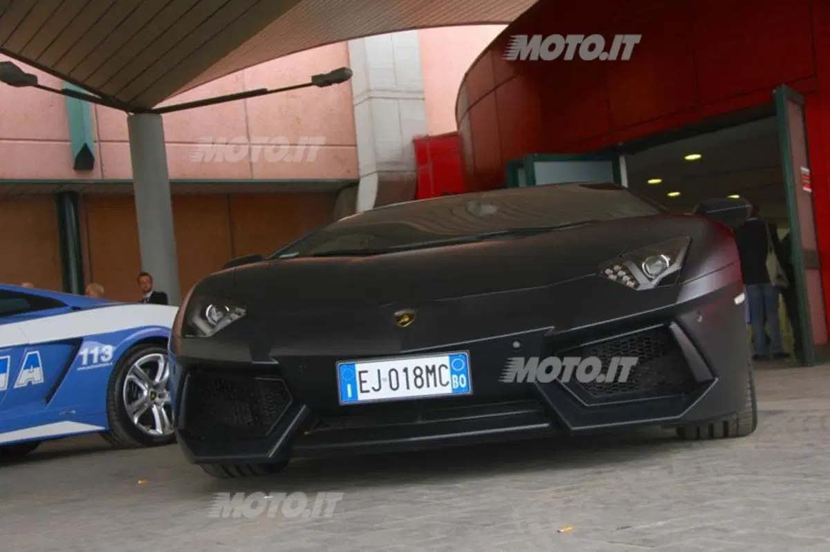 Cinquant'anni di storia Lamborghini al Marconi di Bologna (19)