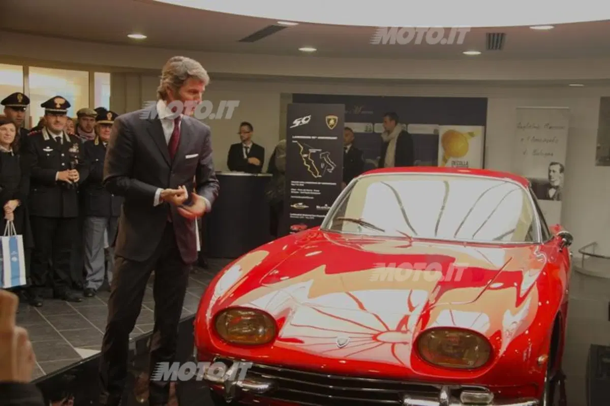 Cinquant'anni di storia Lamborghini al Marconi di Bologna (21)