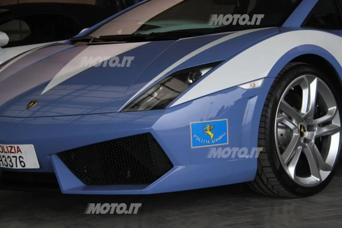 Cinquant'anni di storia Lamborghini al Marconi di Bologna (22)