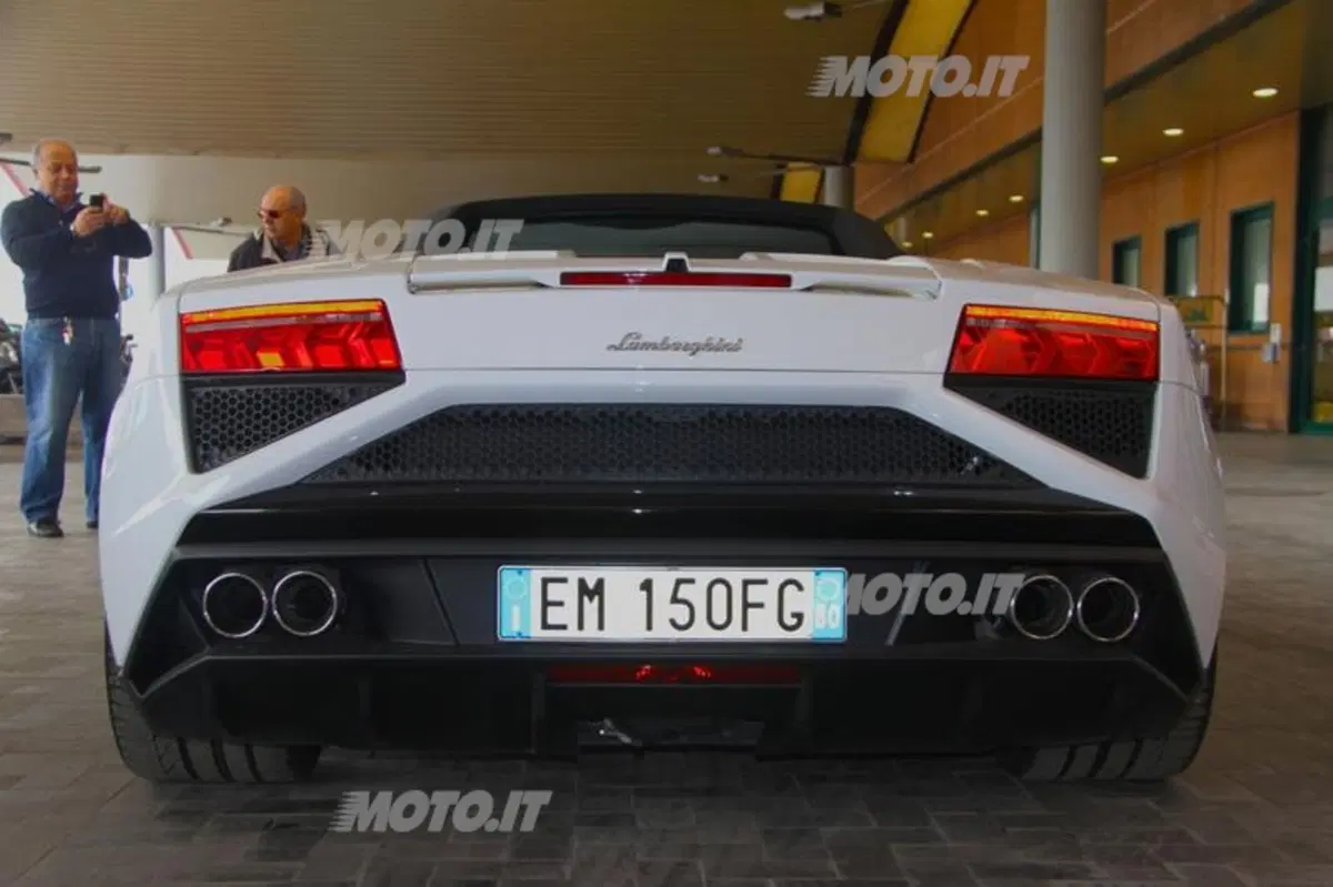 Cinquant'anni di storia Lamborghini al Marconi di Bologna (26)