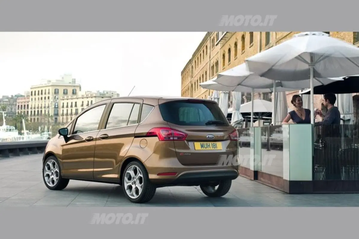 Ford B-MAX (11)