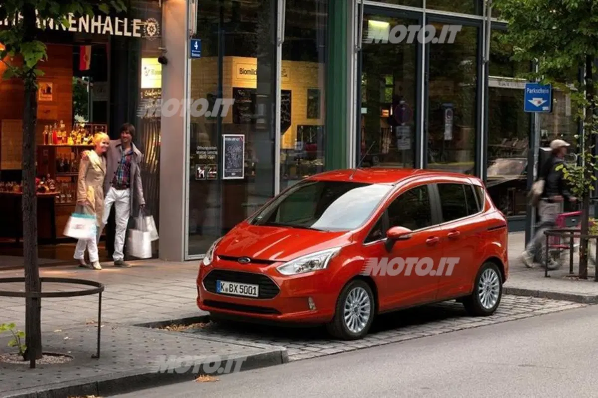 Ford B-MAX (19)