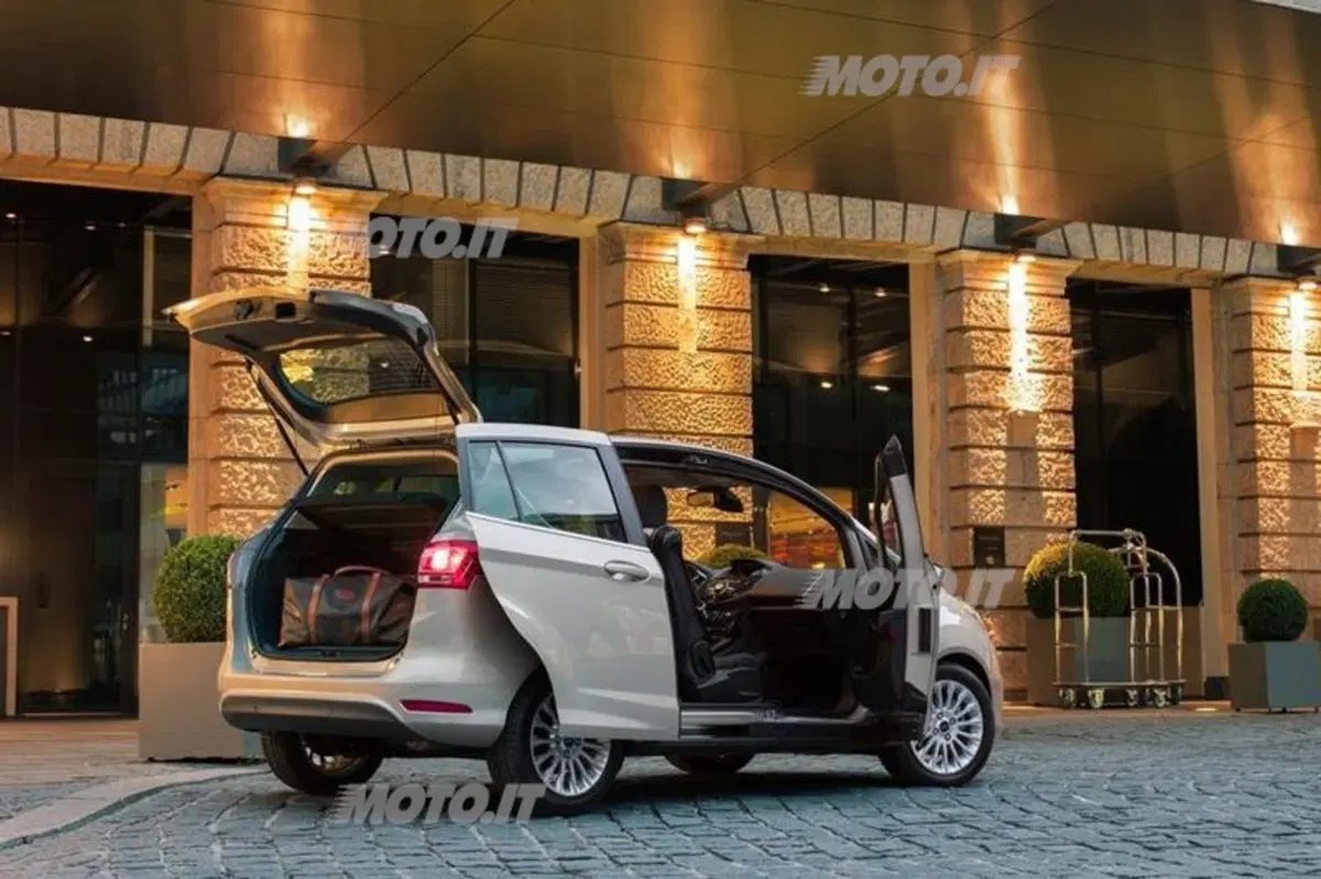 Ford B-MAX (22)