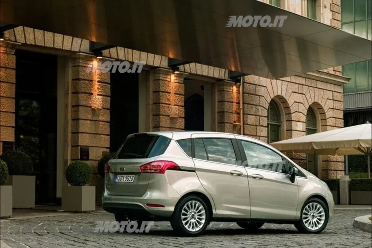 Ford B-MAX (24)