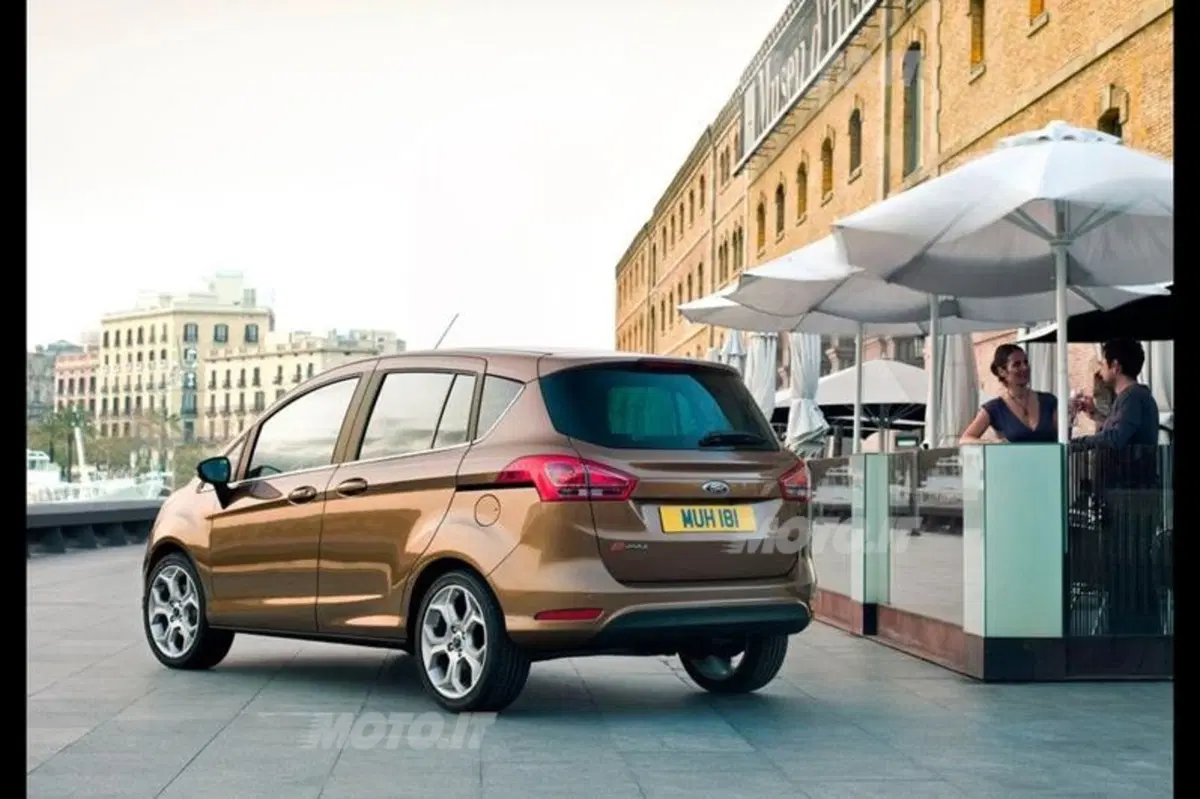 Ford B-MAX (25)