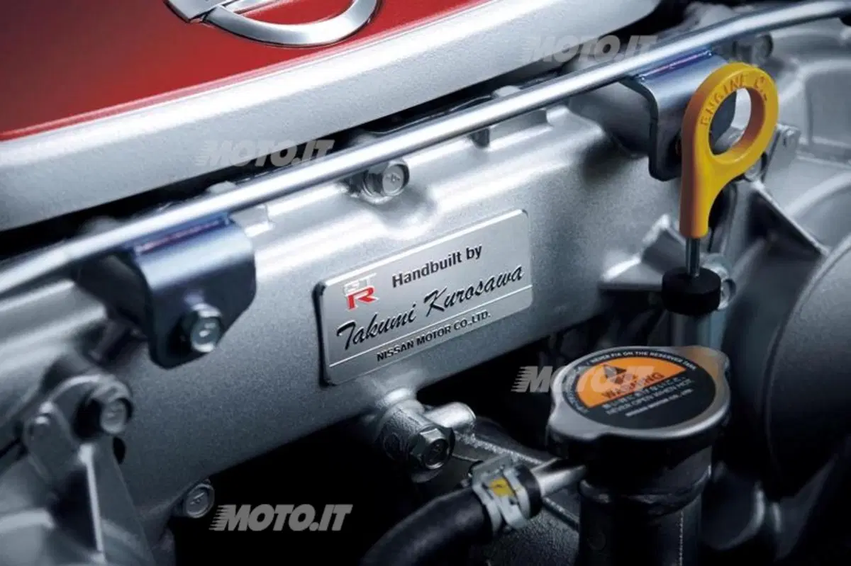 Nissan GT-R 2013 (5)