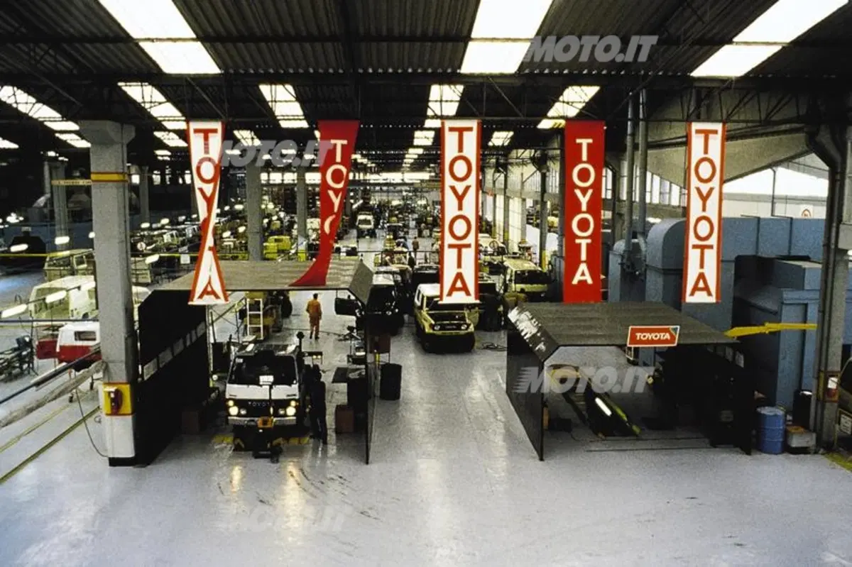 Toyota compie 75 anni (41)